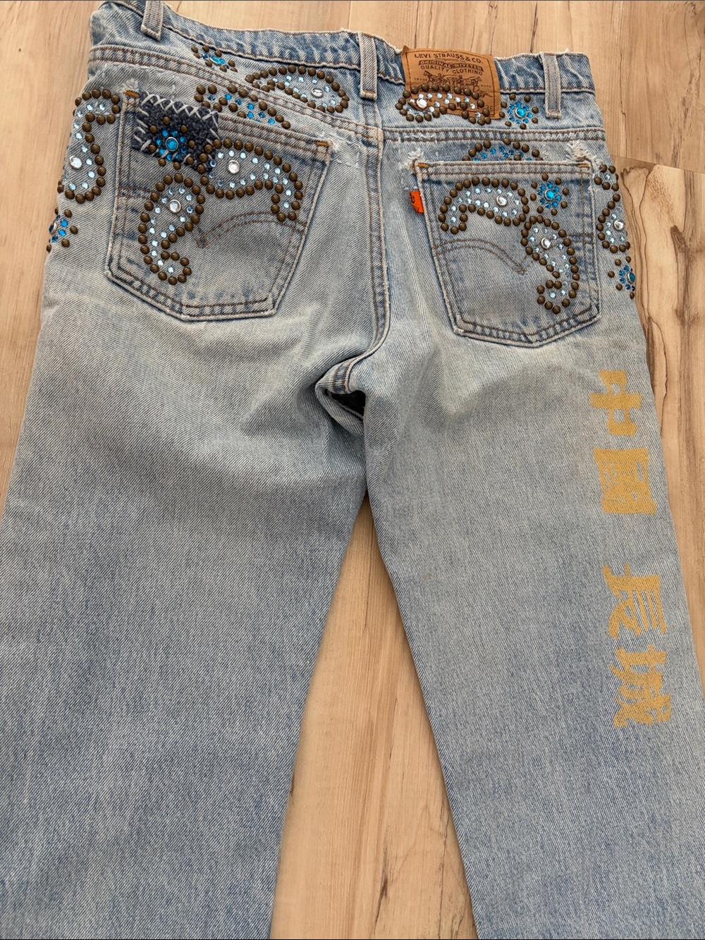Levi's Light Blue Embellished Wide-Leg Jeans - Picture 9 of 9